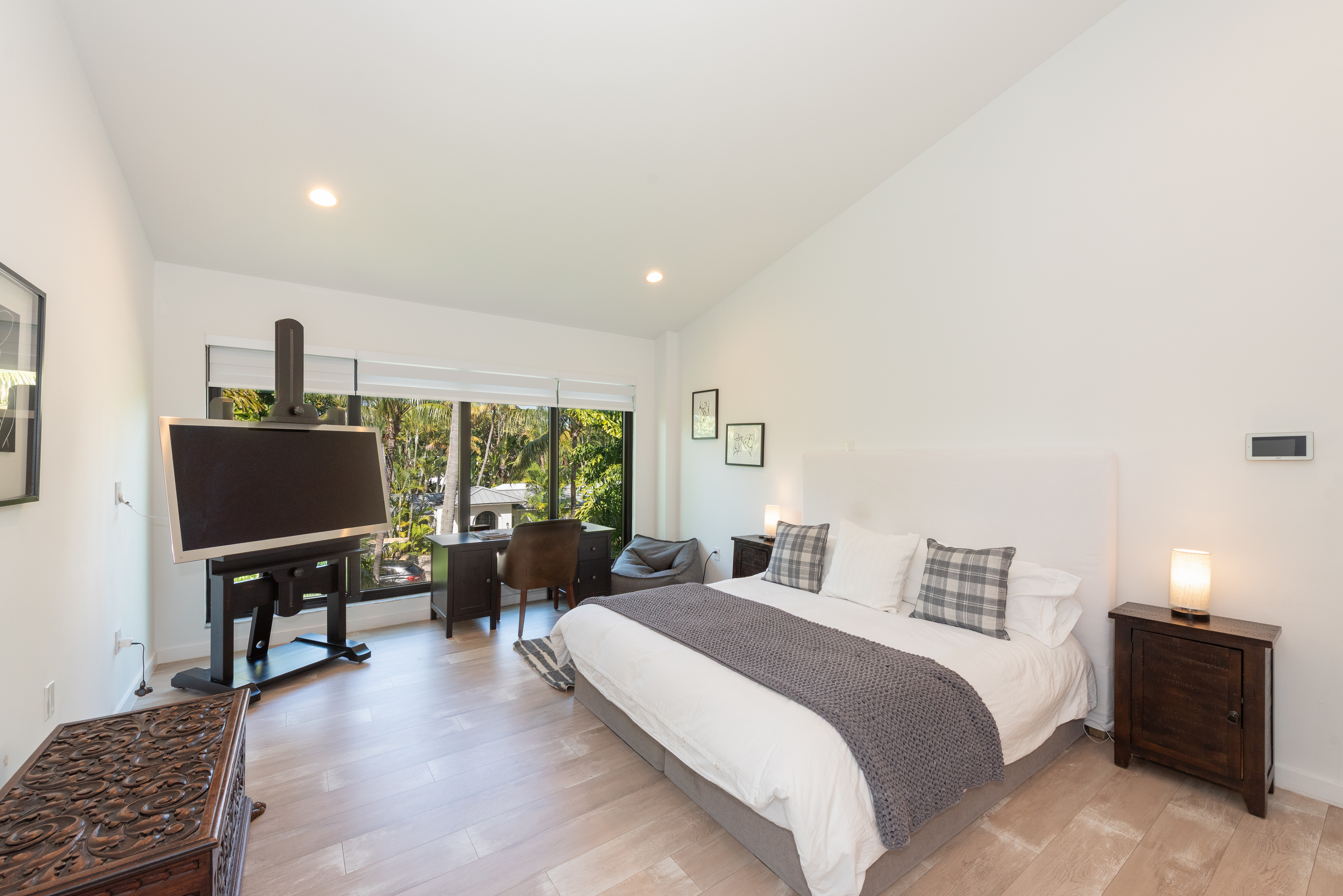  650 Curtiswood Dr, Key Biscayne, FL, 33149 - 物件實景