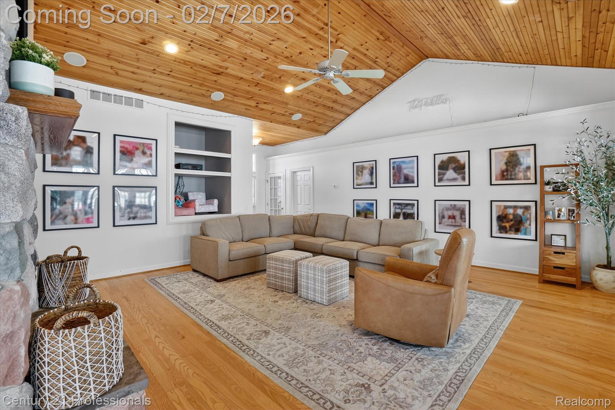 NewHudson, Michigan, 48165, United States, 3 Bedrooms Bedrooms, ,2 BathroomsBathrooms,Residential,For Sale,2014527