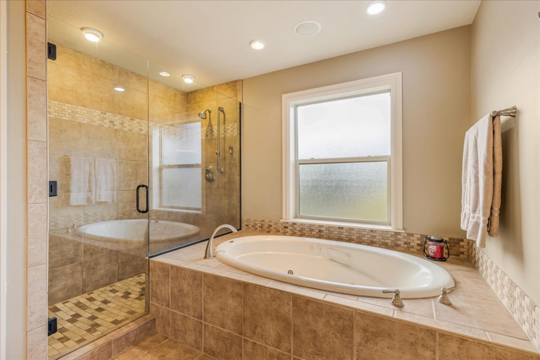  10279 SW SITKA CT Tualatin, OR 97062 - 物件實景