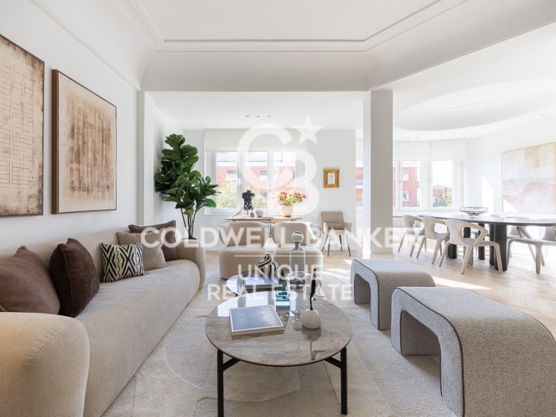 Madrid, Comunidad de Madrid, ES, 4 Bedrooms Bedrooms, ,5 BathroomsBathrooms,Residential,For Sale,1956005