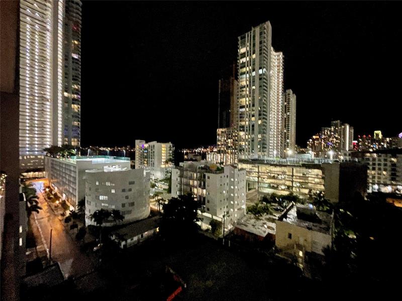 Miami, Florida, 33137, United States, 2 Bedrooms Bedrooms, ,2 BathroomsBathrooms,Residential,For Sale,1942065