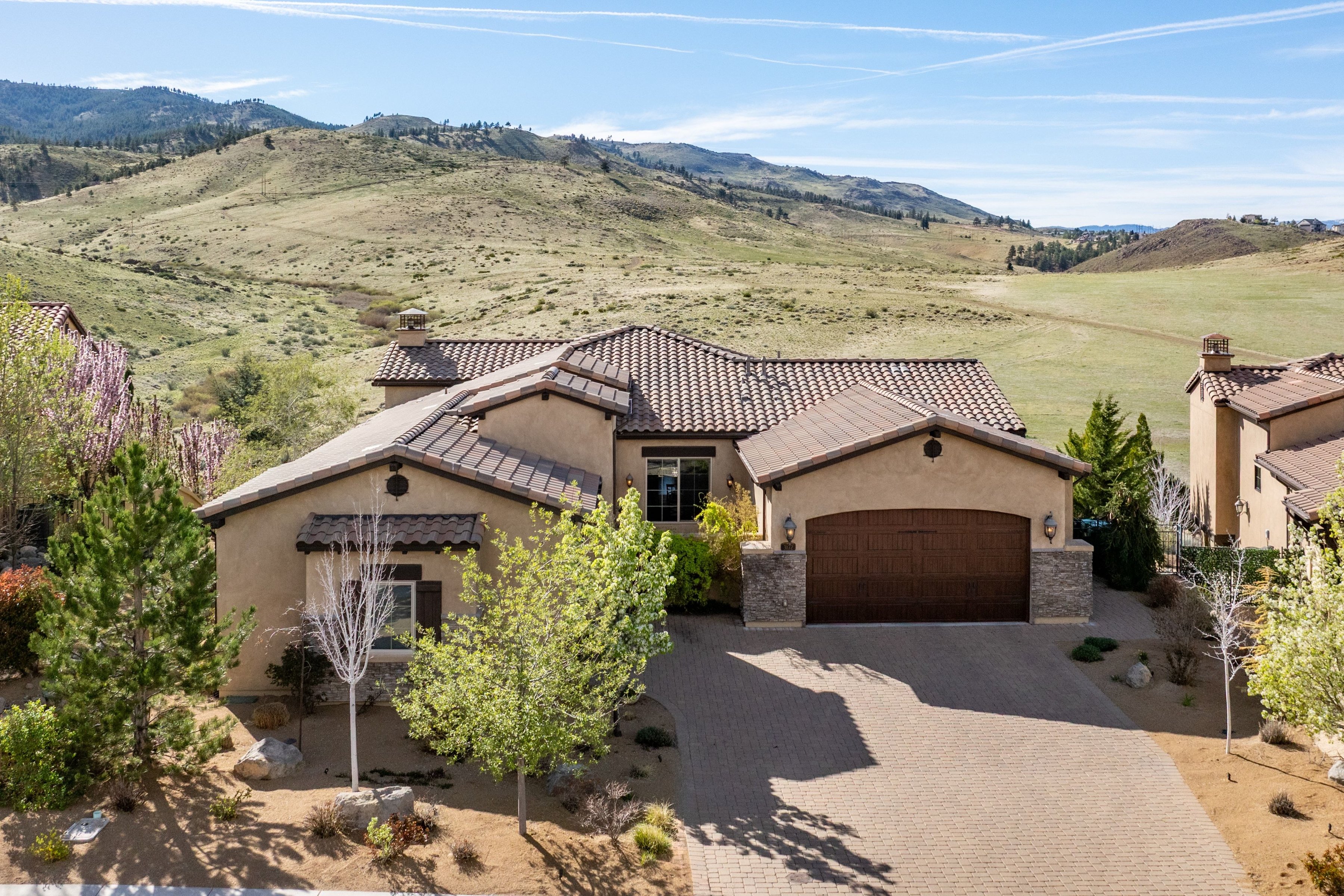  Luxurious Modern Farmhouse with Breathtaking Views - 物件實景