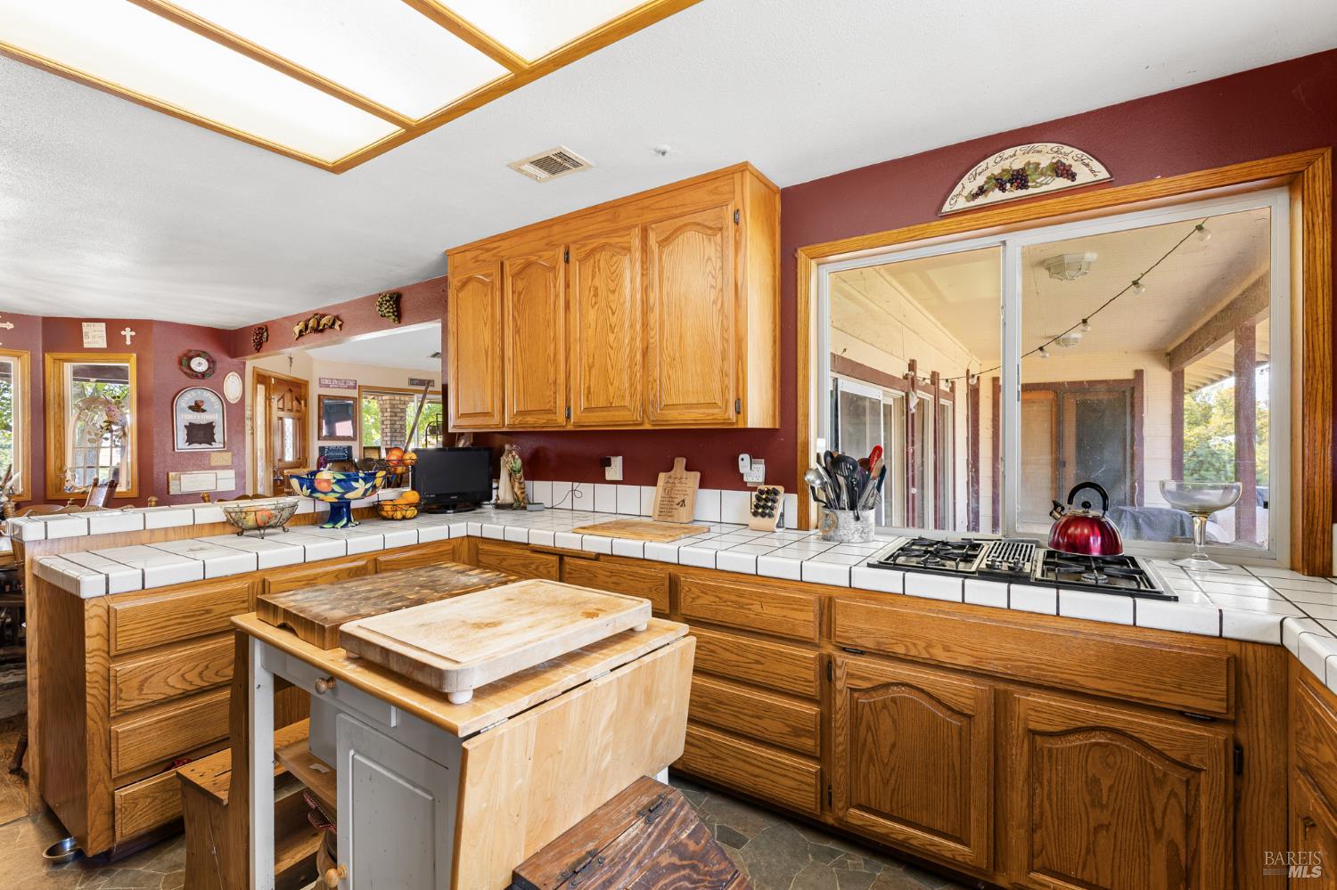 Vacaville, California, 95688, United States, 3 Bedrooms Bedrooms, ,2 BathroomsBathrooms,Residential,For Sale,1847401