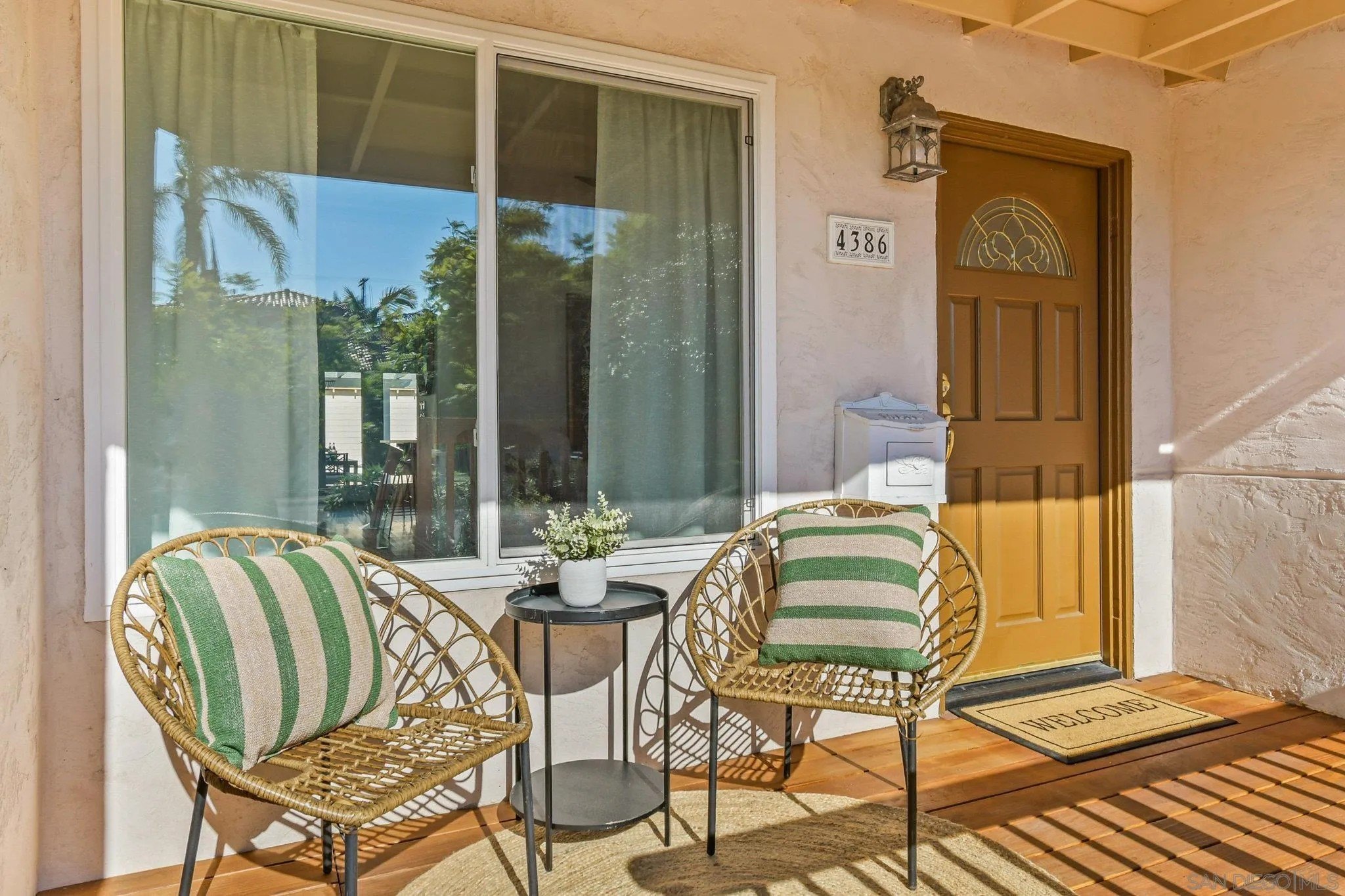 San Diego, California, 92107, United States, 3 Bedrooms Bedrooms, ,2 BathroomsBathrooms,Residential,For Sale,1988233