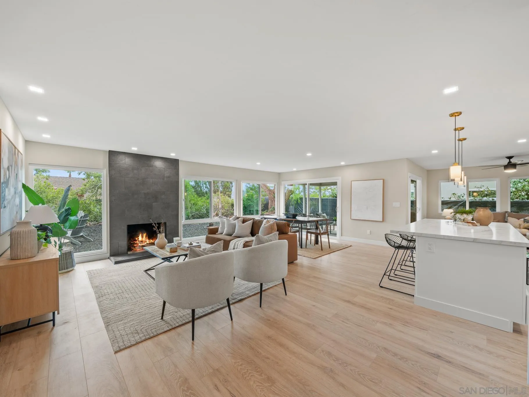 San Diego, California, 92129, United States, 3 Bedrooms Bedrooms, ,2 BathroomsBathrooms,Residential,For Sale,2000829