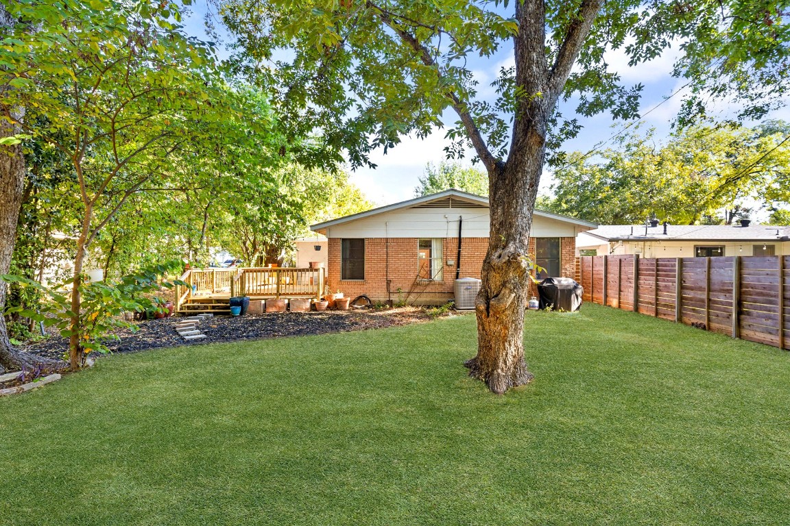 Austin, Texas, 78757, United States, 3 Bedrooms Bedrooms, ,2 BathroomsBathrooms,Residential,For Sale,1956821