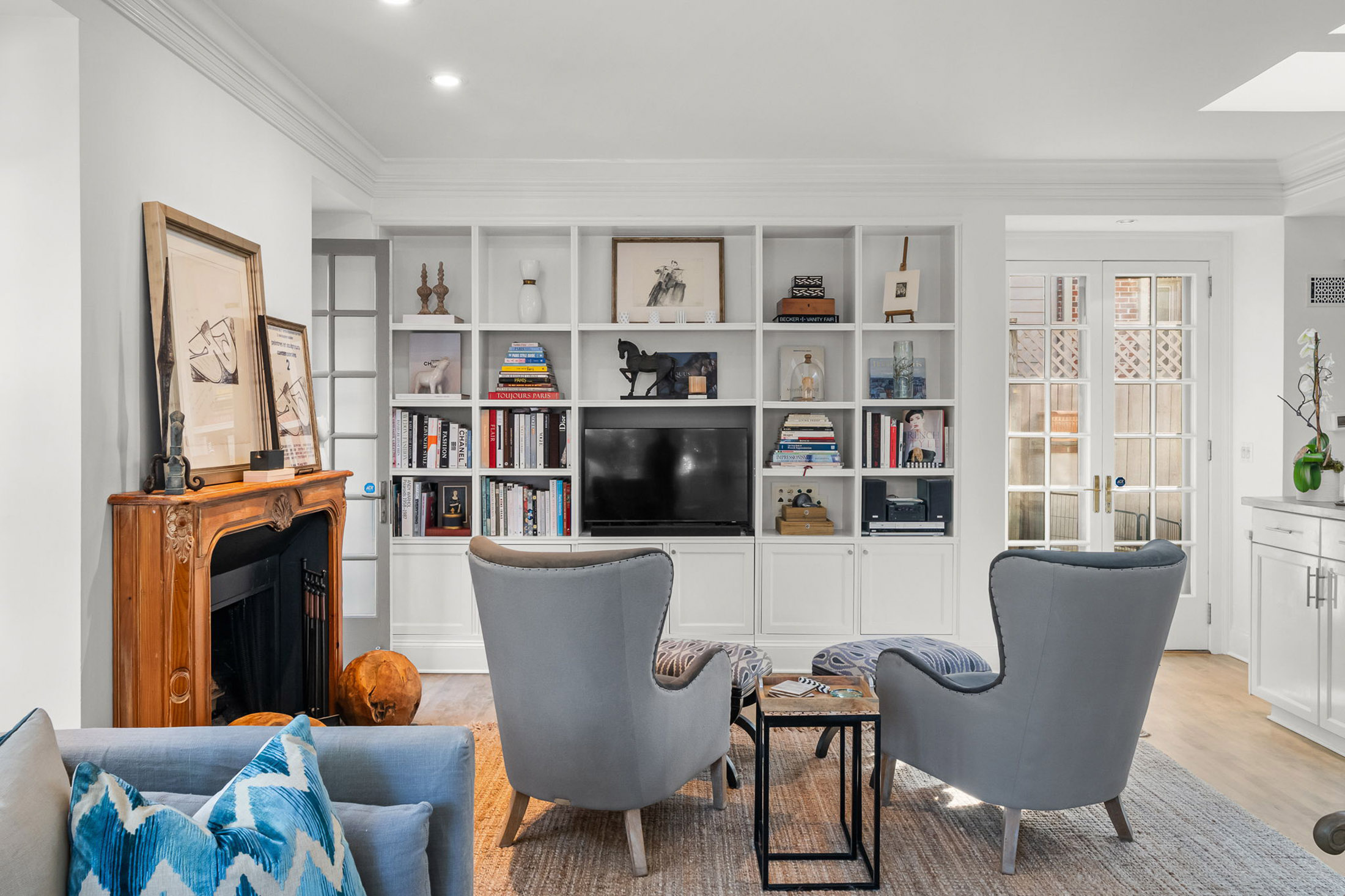  Timeless Ardmore Park Home Blends Classic Charm with Custom Renovations - 物件實景