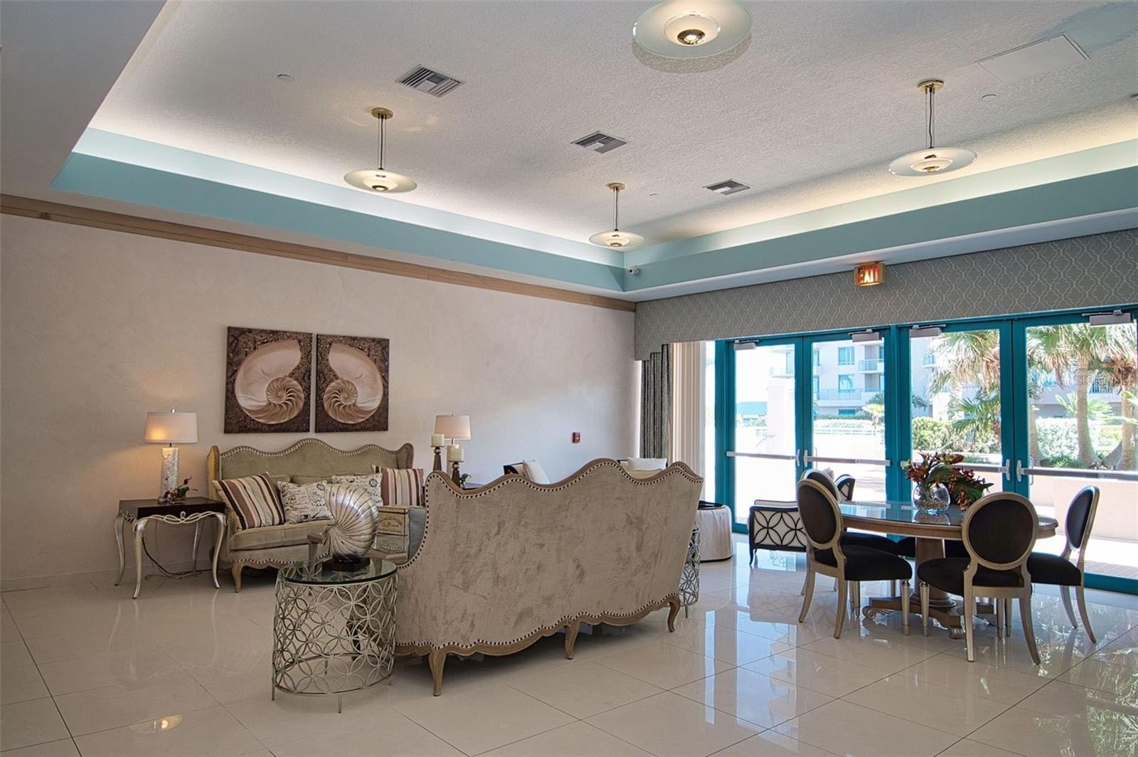 CLEARWATER BEACH, Florida, 33767, United States, 3 Bedrooms Bedrooms, ,3 BathroomsBathrooms,Residential,For Sale,1976506