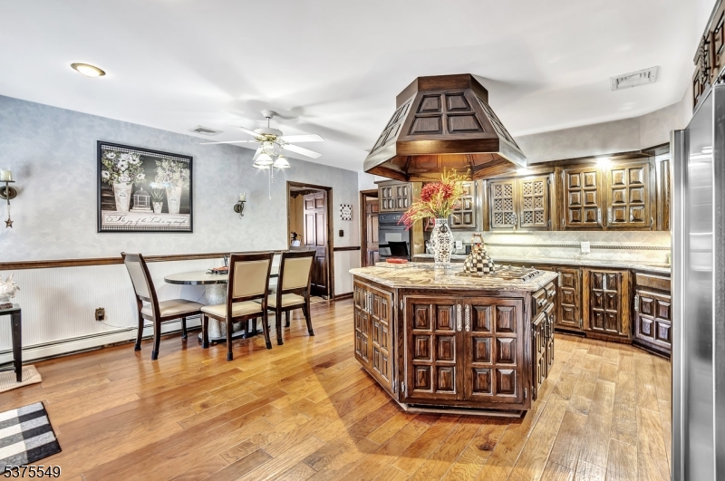 Nutley Twp., New Jersey, 07110, United States, 5 Bedrooms Bedrooms, ,4 BathroomsBathrooms,Residential,For Sale,1906796