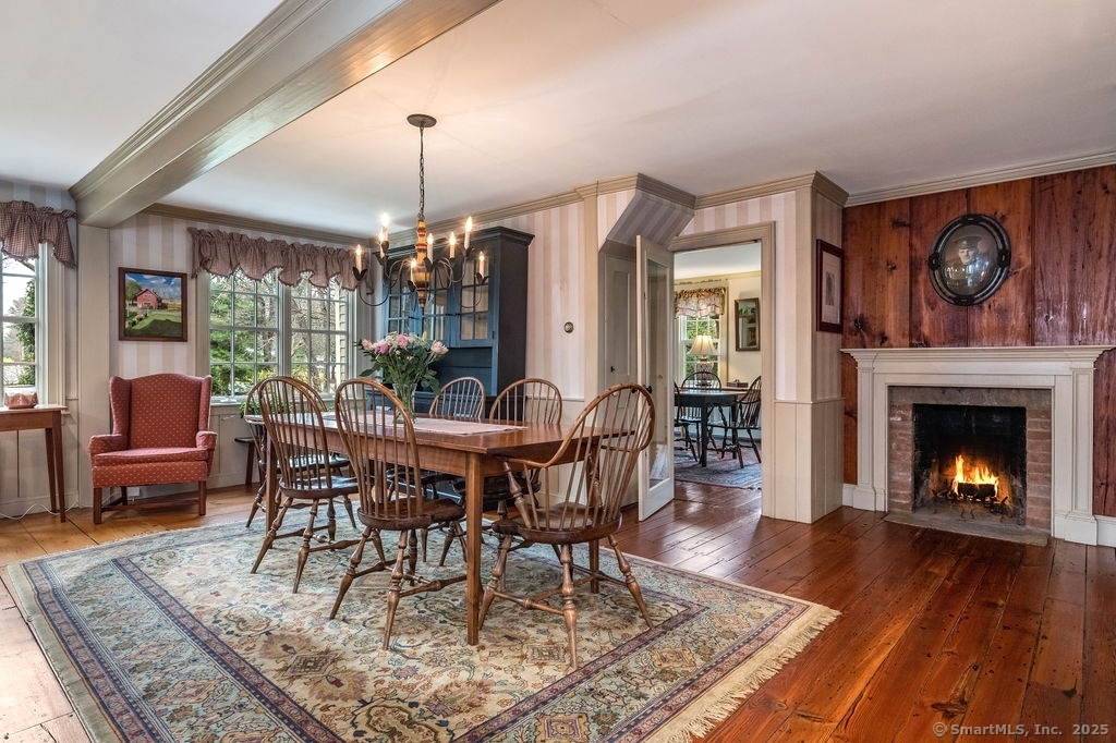 Old Lyme, Connecticut, 06371, United States, 4 Bedrooms Bedrooms, ,2 BathroomsBathrooms,Residential,For Sale,1998441