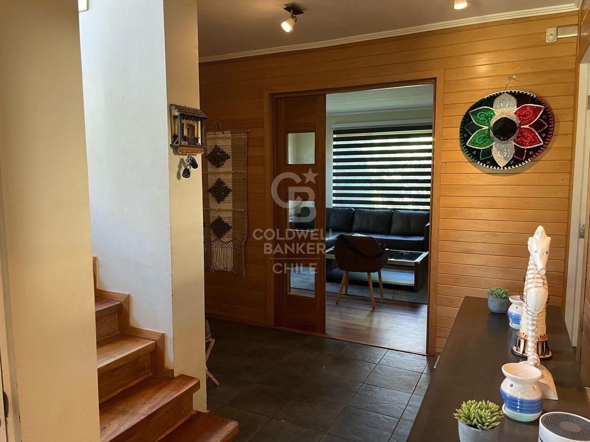 Puerto Varas, Chile, 5 Bedrooms Bedrooms, ,4 BathroomsBathrooms,Residential,For Sale,1908345