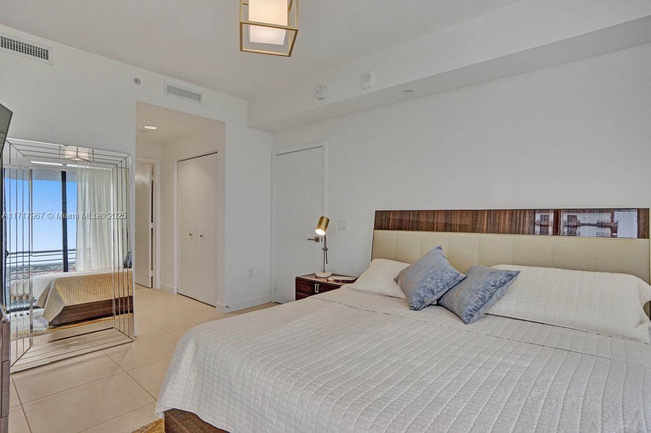 5350 NW 84th Ave Unit 901, Doral, Florida, 33166, United States, 3 Bedrooms Bedrooms, ,3 BathroomsBathrooms,Residential,For Sale,5350 NW 84th Ave Unit 901,1679043