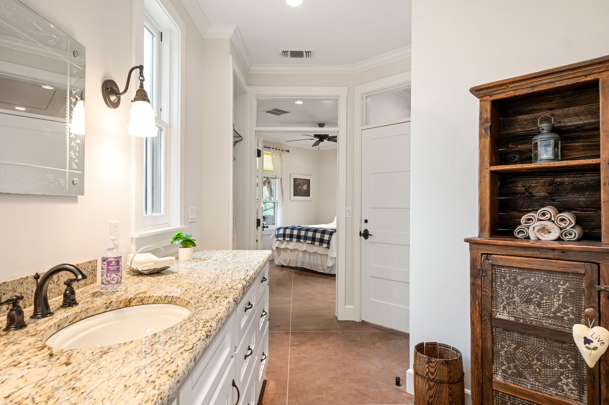  Perfect Blend of Comfort, Functionality and Hill Country Charm - 物件實景