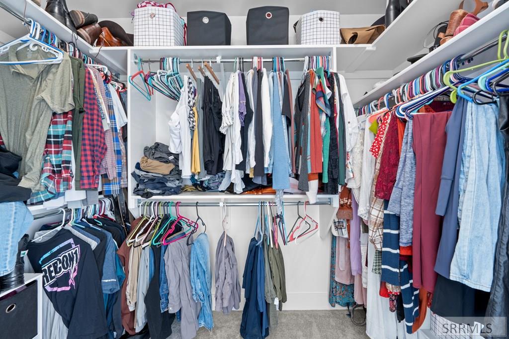 IDAHO FALLS, Idaho, 83401, United States, 4 Bedrooms Bedrooms, ,3 BathroomsBathrooms,Residential,For Sale,2013508