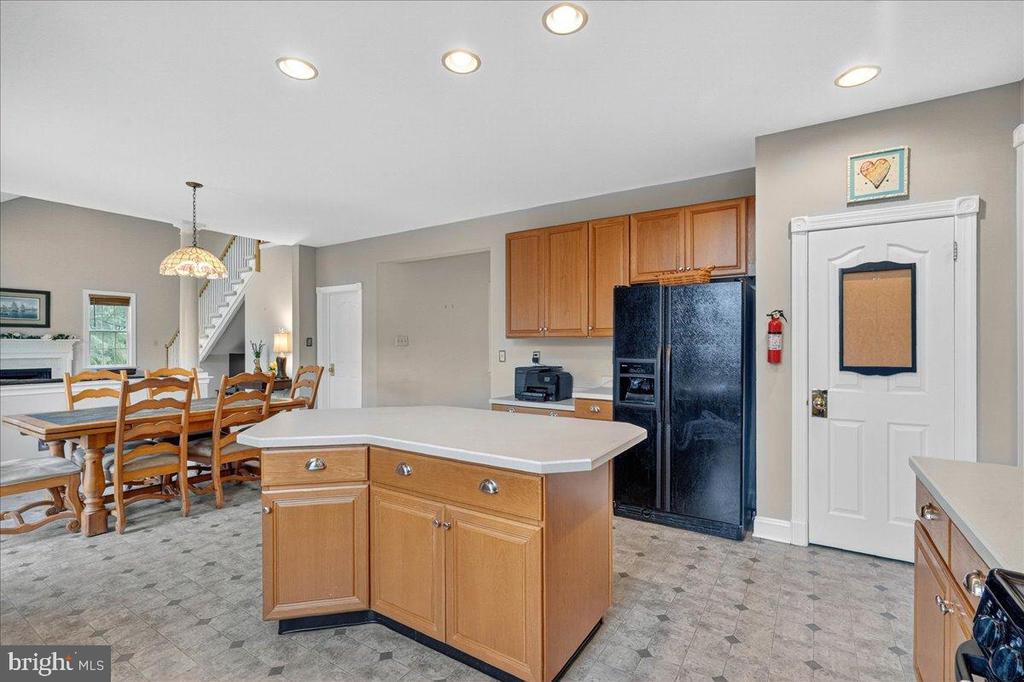 Collegeville, Pennsylvania, 19426, United States, 4 Bedrooms Bedrooms, ,3 BathroomsBathrooms,Residential,For Sale,1926055