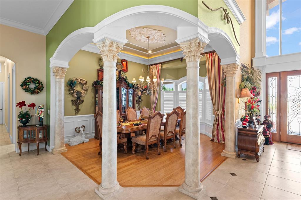 Thonotosassa, Florida, 33592, United States, 4 Bedrooms Bedrooms, ,7 BathroomsBathrooms,Residential,For Sale,1788935