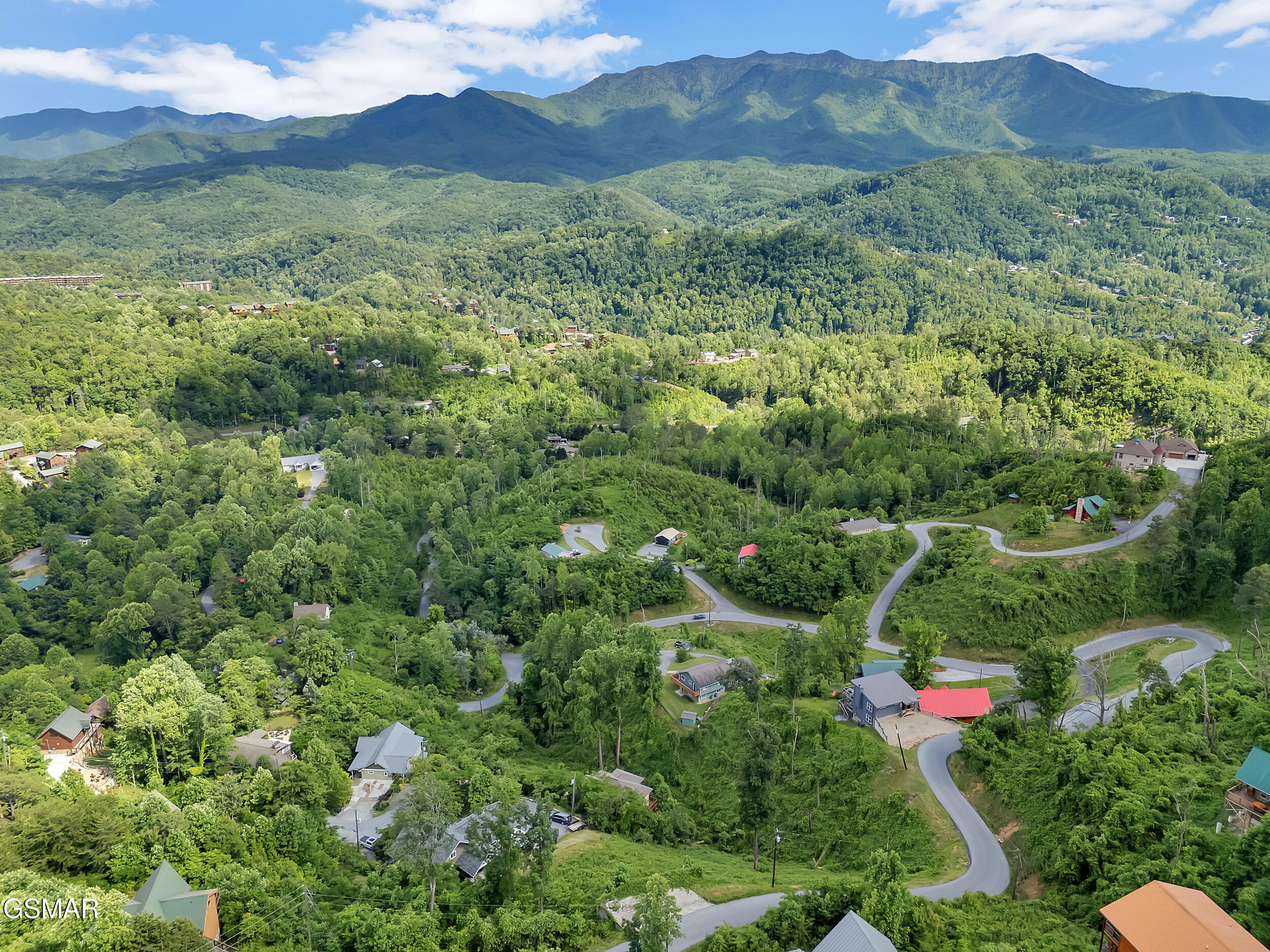Gatlinburg, Tennessee, 37738, United States, 3 Bedrooms Bedrooms, ,4 BathroomsBathrooms,Residential,For Sale,1828723
