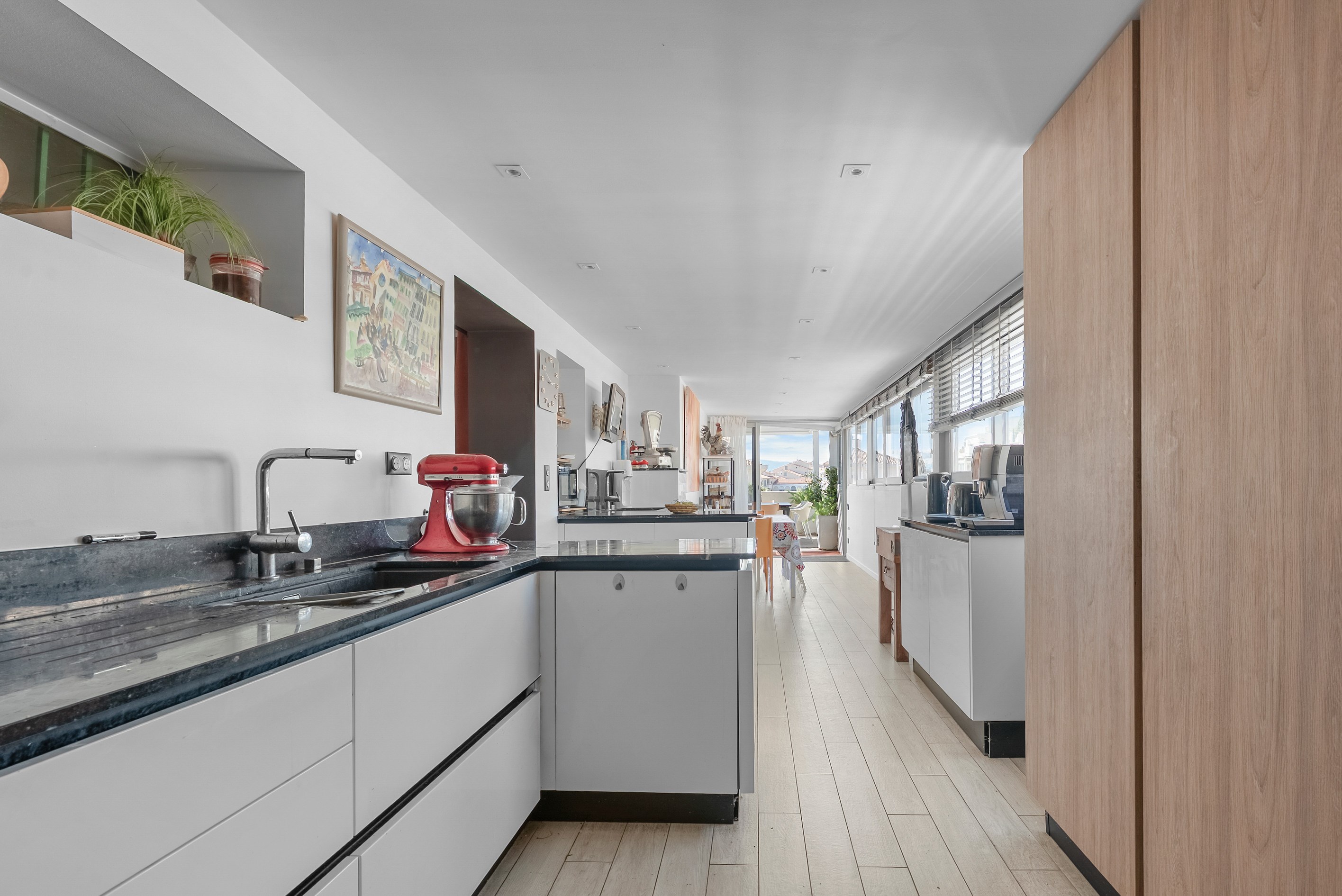  Hyères, Town Centre – Top-Floor Duplex Apartment with Terraces - 物件實景