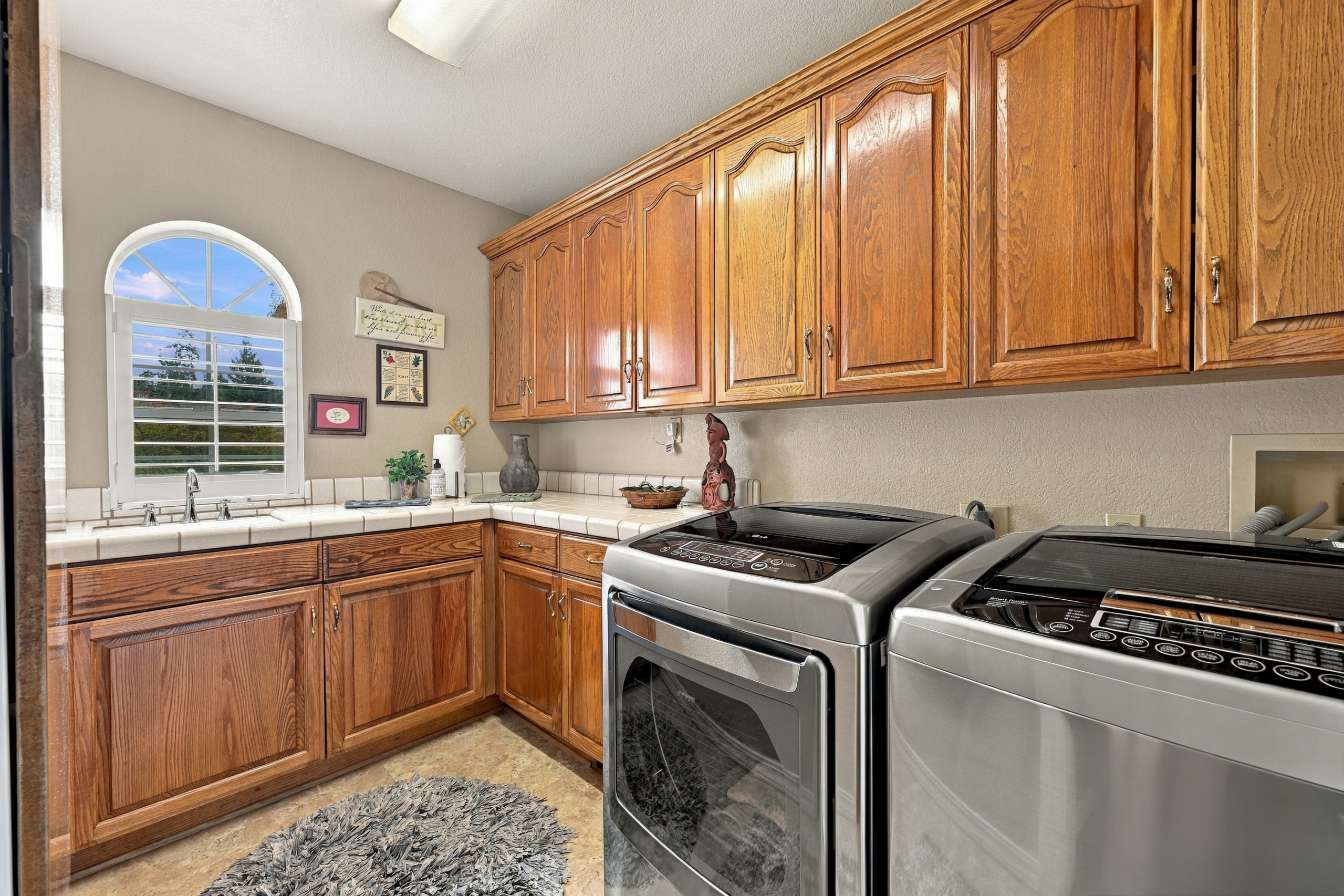  2431 Justamere Court, Cameron Park, CA 95682 - 物件實景