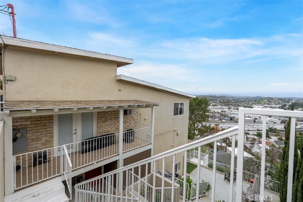 Los Angeles, California, 90063, United States, 5 Bedrooms Bedrooms, ,4 BathroomsBathrooms,Residential,For Sale,1759937