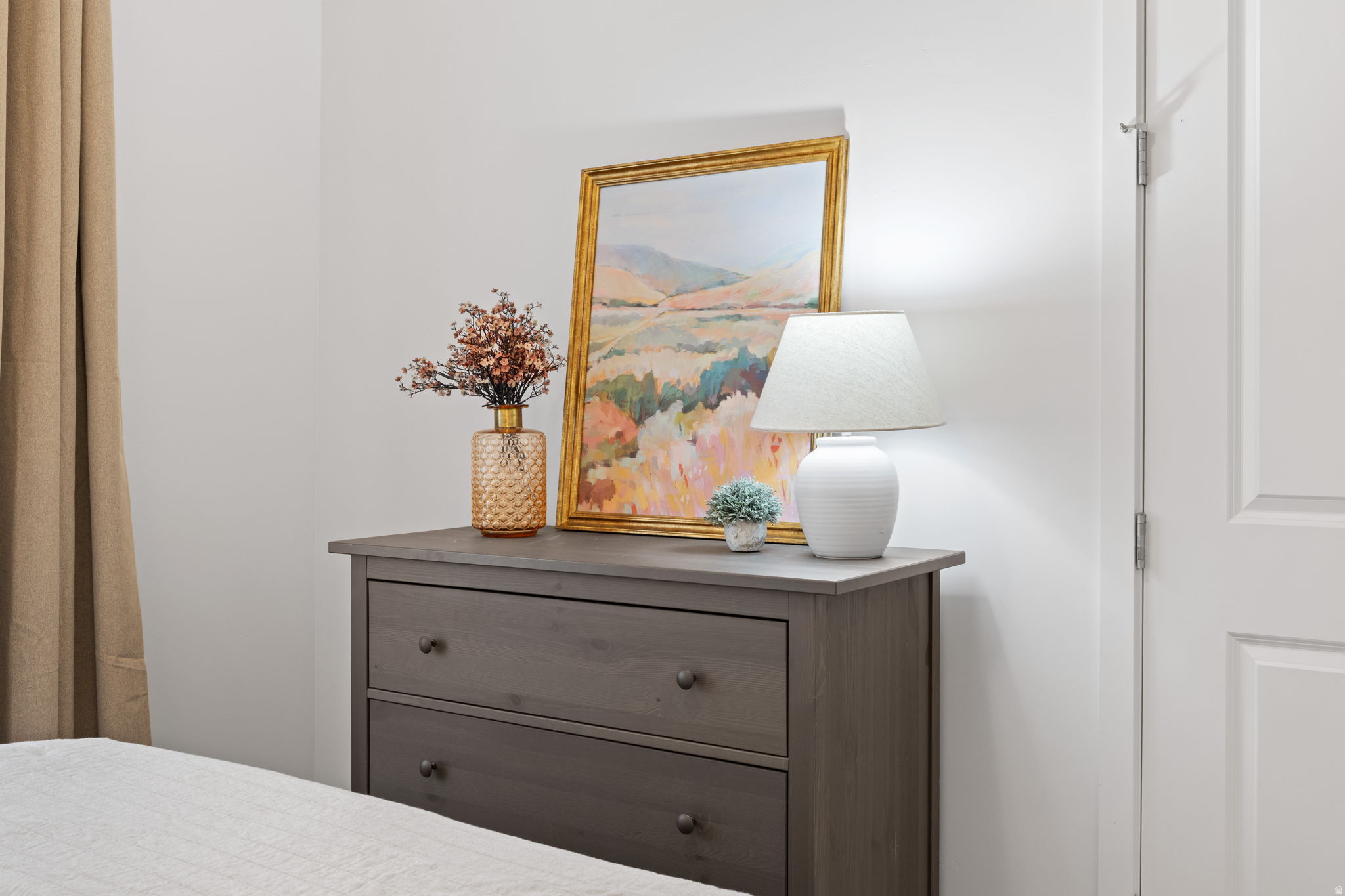 West Jordan, Utah, 84081, United States, 4 Bedrooms Bedrooms, ,3 BathroomsBathrooms,Residential,For Sale,2001617