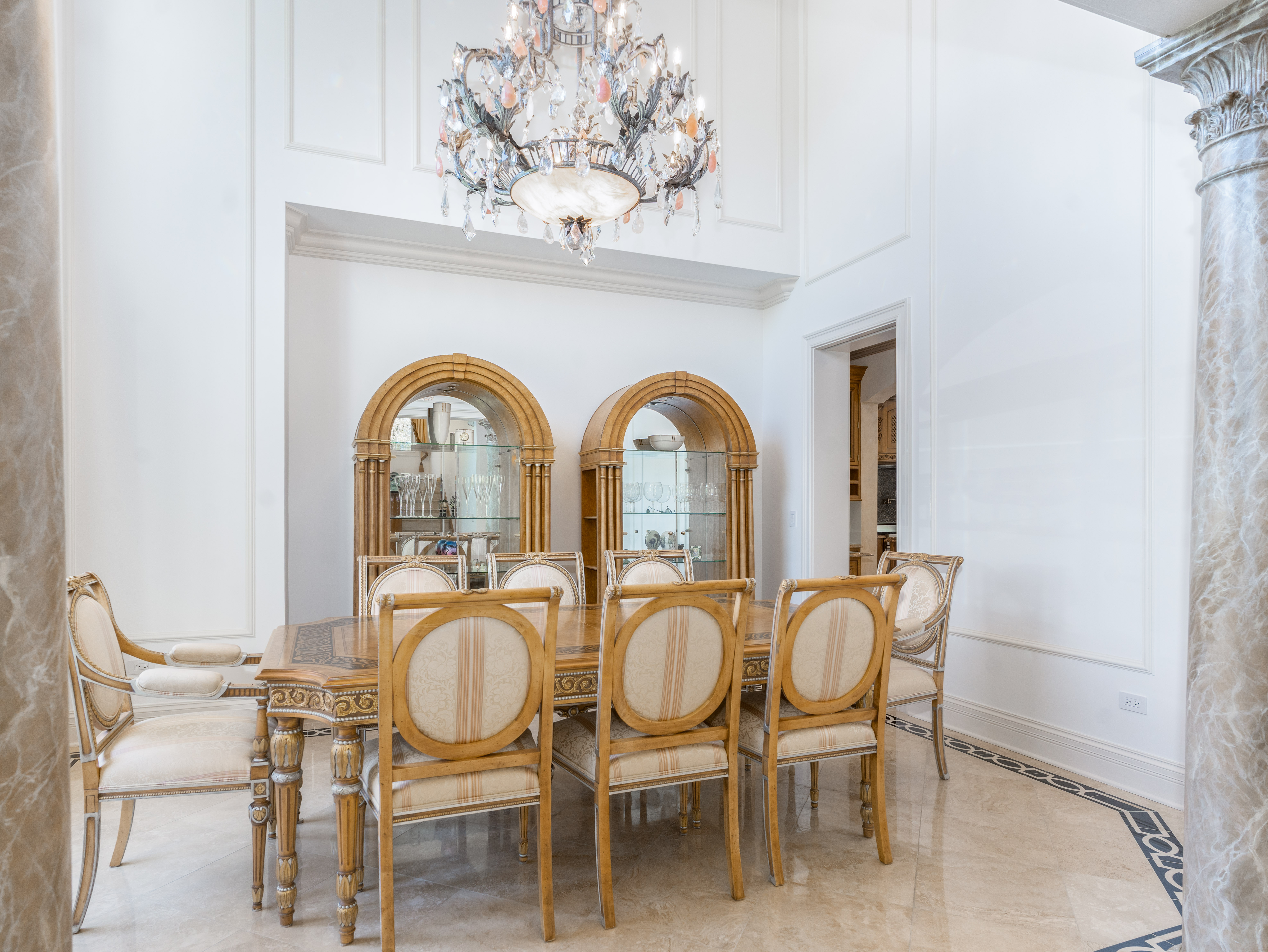  One-of-a-kind Estate offers Resort-Style Living - 物件實景