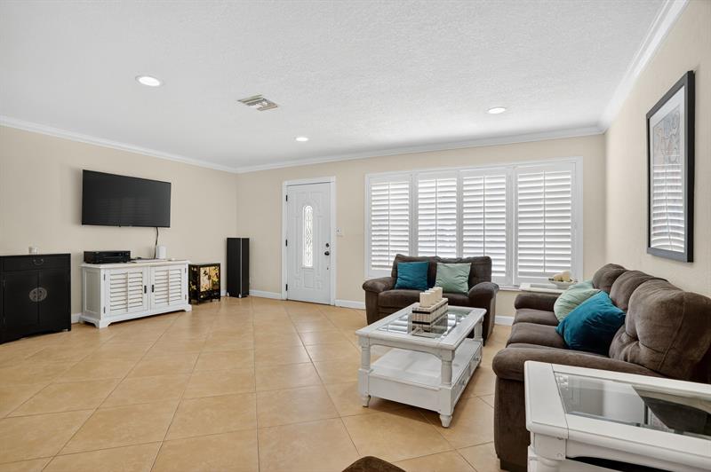 Deerfield Beach, Florida, 33441, United States, 4 Bedrooms Bedrooms, ,2 BathroomsBathrooms,Residential,For Sale,1907775