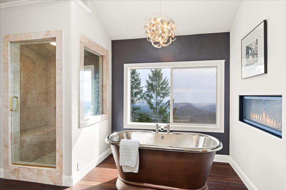 Los Gatos, California, 95033, United States, 5 Bedrooms Bedrooms, ,4 BathroomsBathrooms,Residential,For Sale,1744780