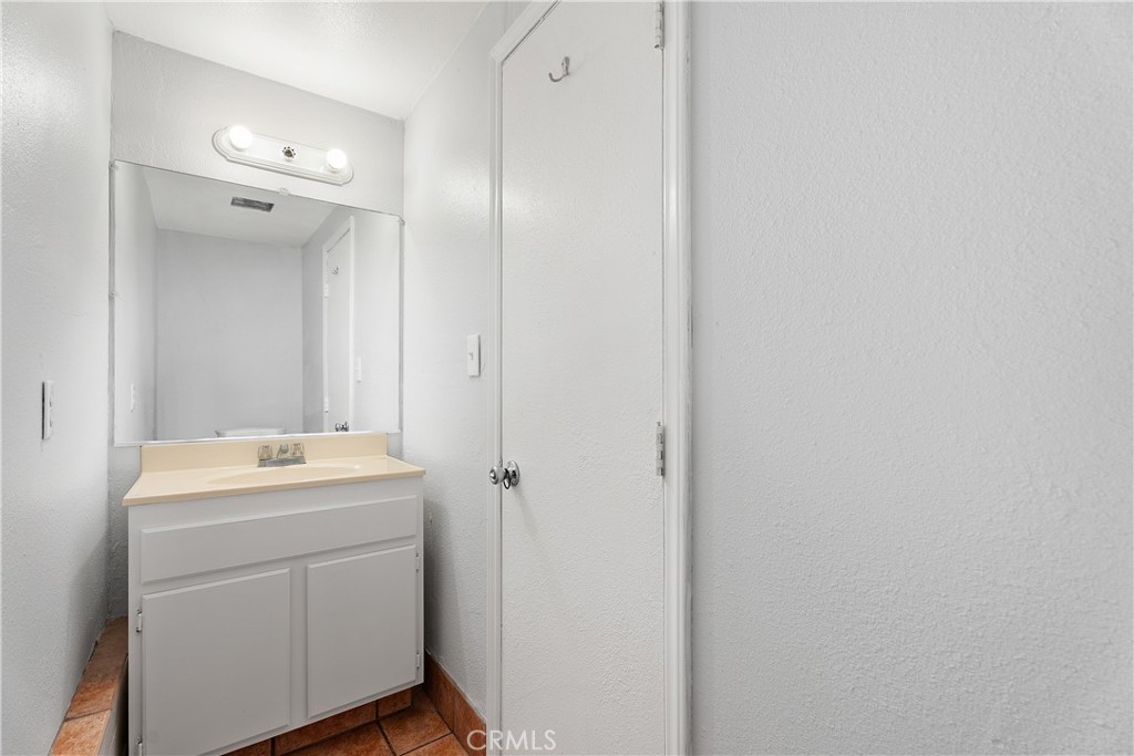 Carson, California, 90745, United States, 3 Bedrooms Bedrooms, ,2 BathroomsBathrooms,Residential,For Sale,1850381