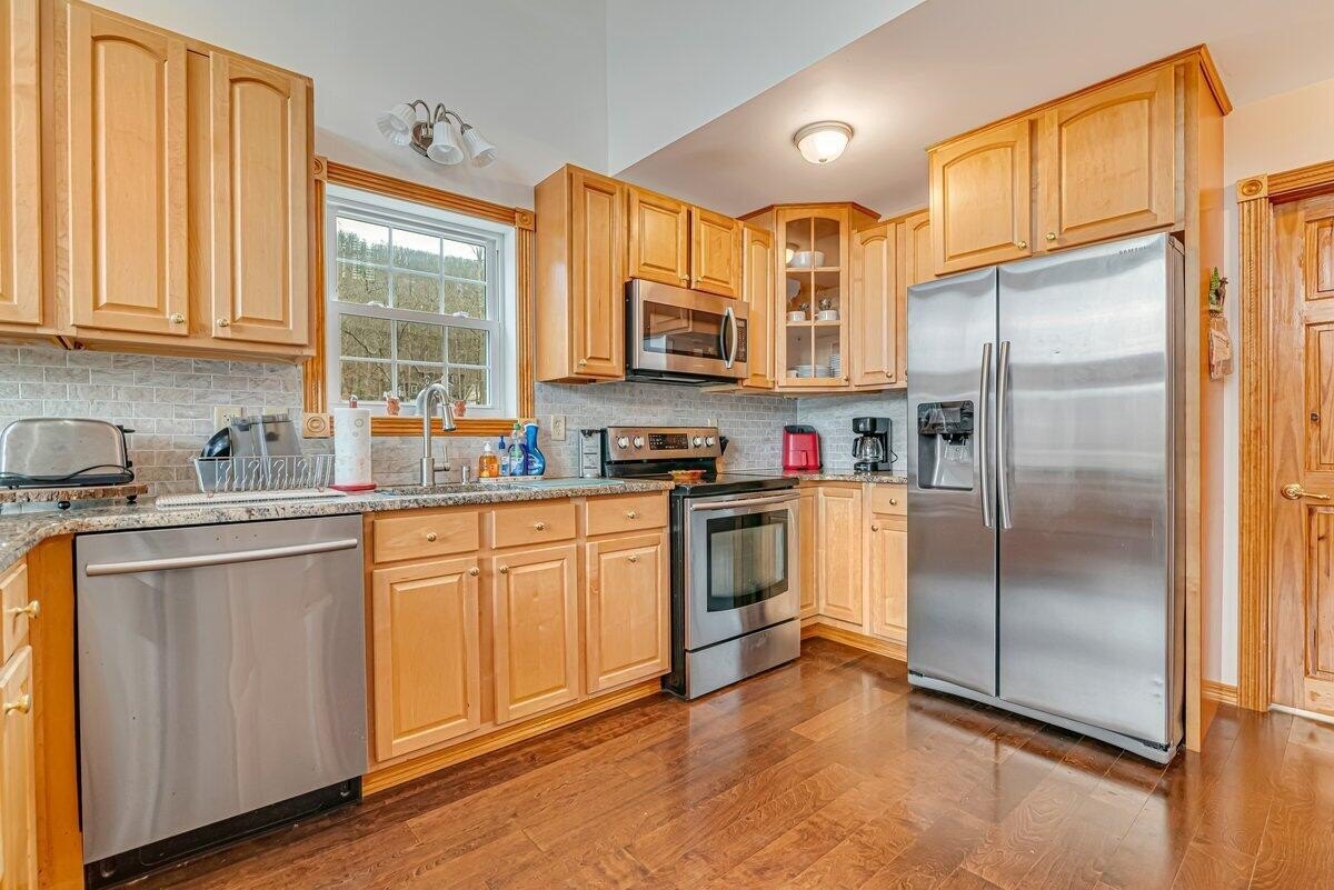 Hazleton, Pennsylvania, 18202, United States, 4 Bedrooms Bedrooms, ,3 BathroomsBathrooms,Residential,For Sale,1754491