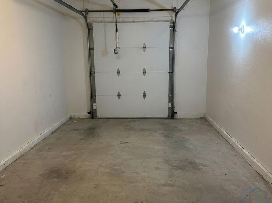 Sioux City, Iowa, 51106, United States, 5 Bedrooms Bedrooms, ,4 BathroomsBathrooms,Residential,For Sale,2002459