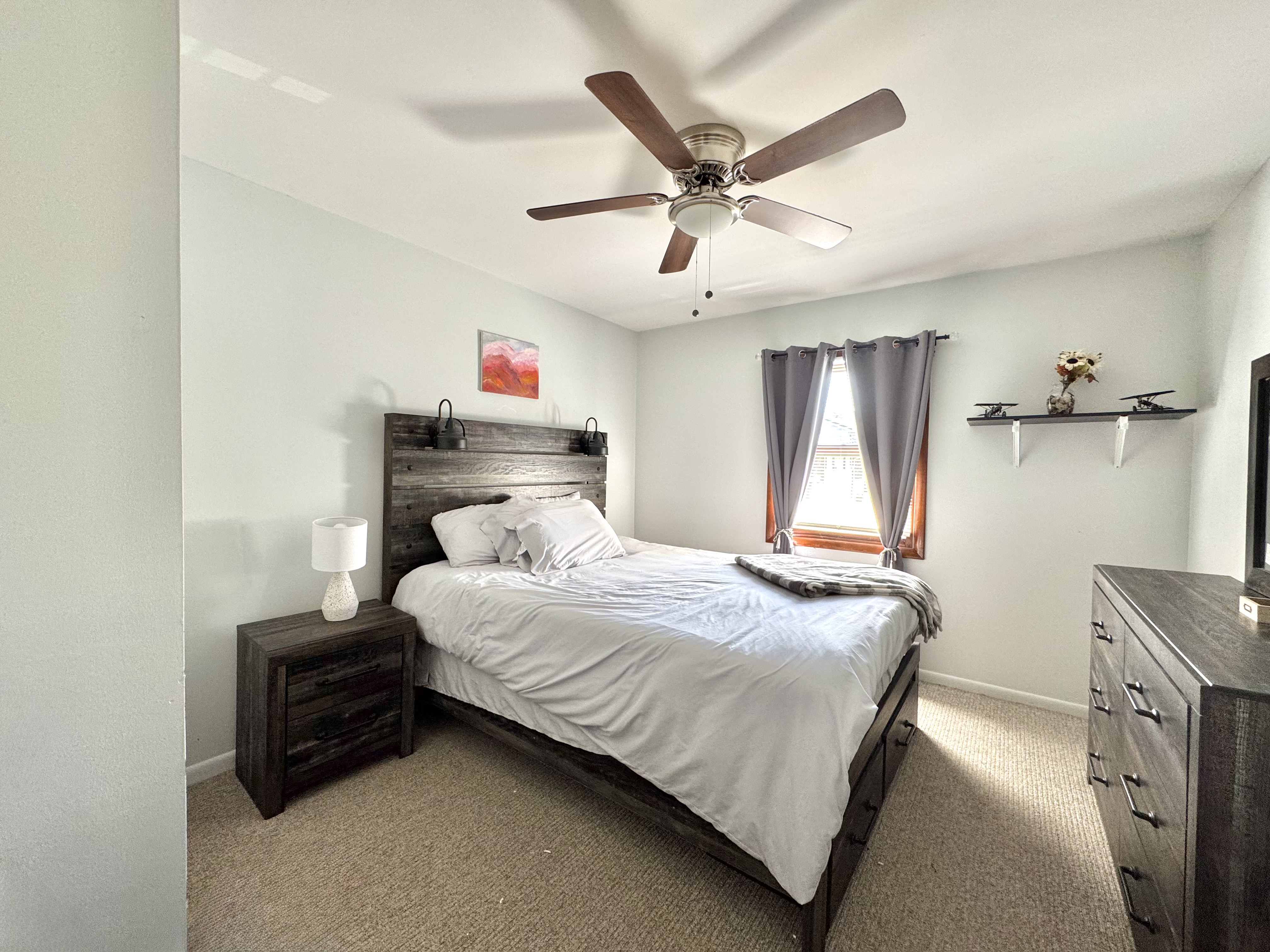 Catskill, New York, 12414, United States, 4 Bedrooms Bedrooms, ,2 BathroomsBathrooms,Residential,For Sale,1978791