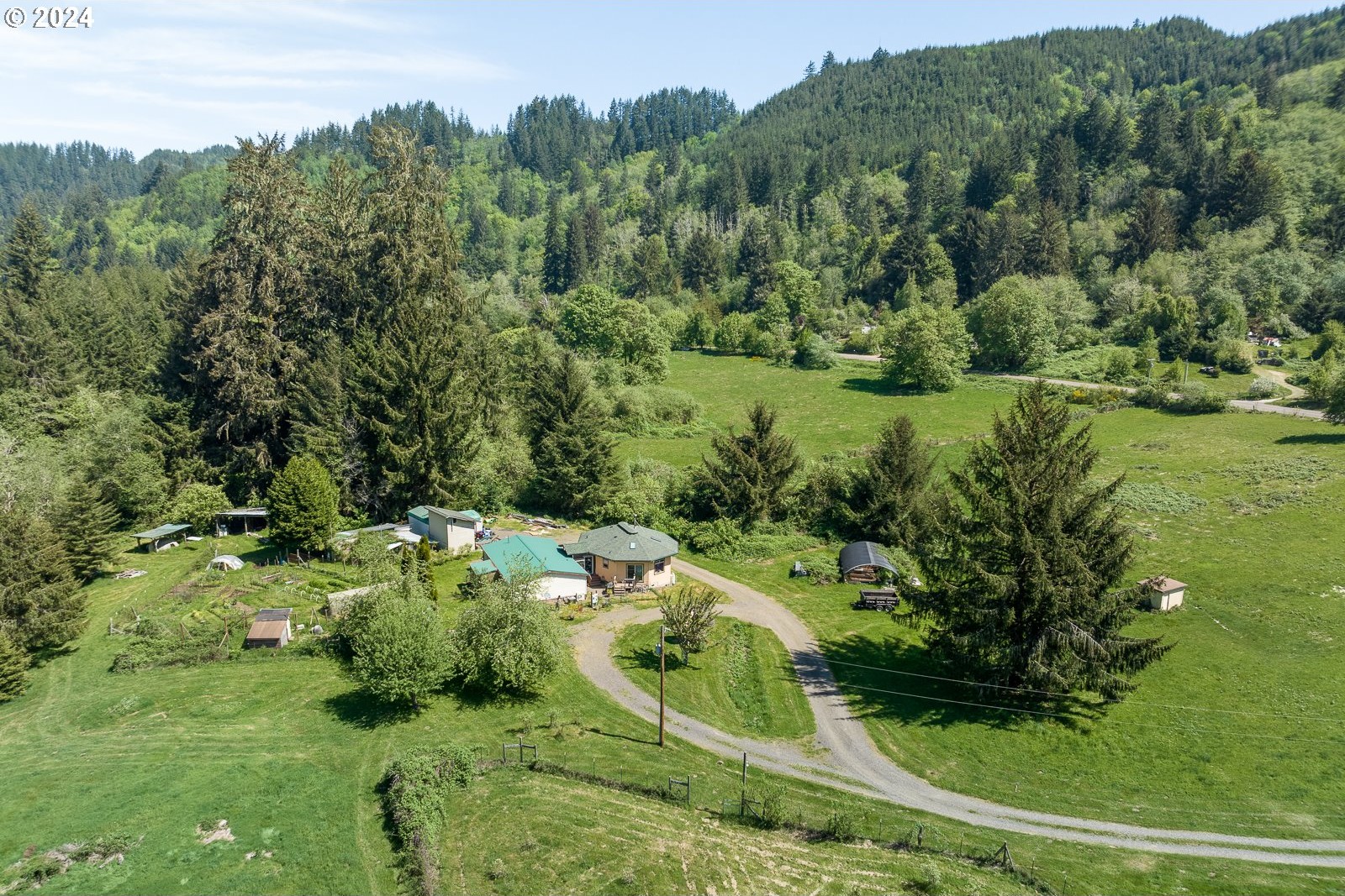 8718 LOGSDEN RD, Siletz, Oregon, 97380, United States, 1 Bedroom Bedrooms, ,1 BathroomBathrooms,Residential,For Sale,8718 LOGSDEN RD,1537213
