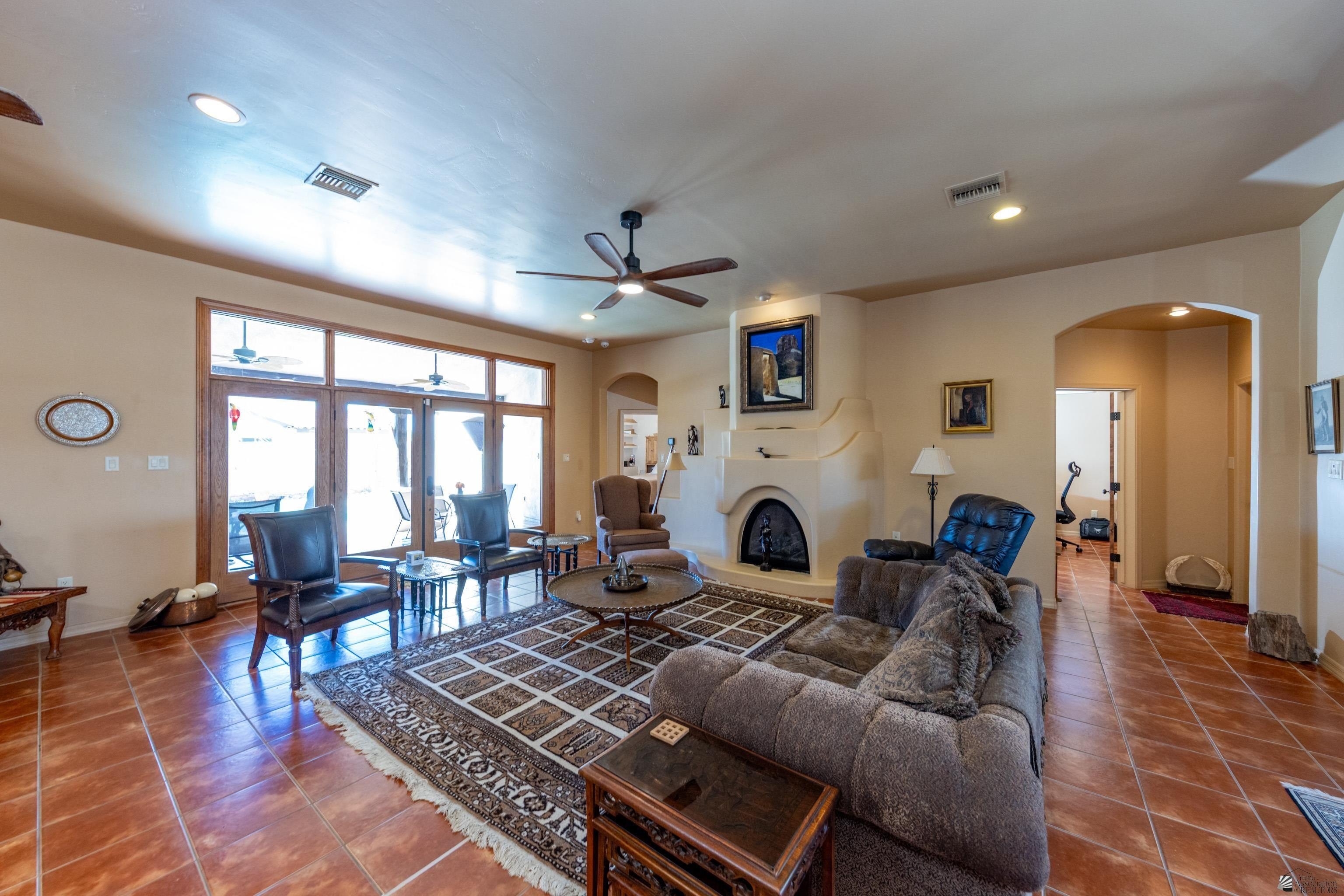 Yuma, Arizona, 85367, United States, 3 Bedrooms Bedrooms, ,1 BathroomBathrooms,Residential,For Sale,1982634