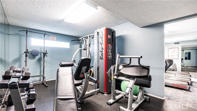 Hollywood Hills, California, 90068, United States, 2 Bedrooms Bedrooms, ,2 BathroomsBathrooms,Residential,For Sale,1981574