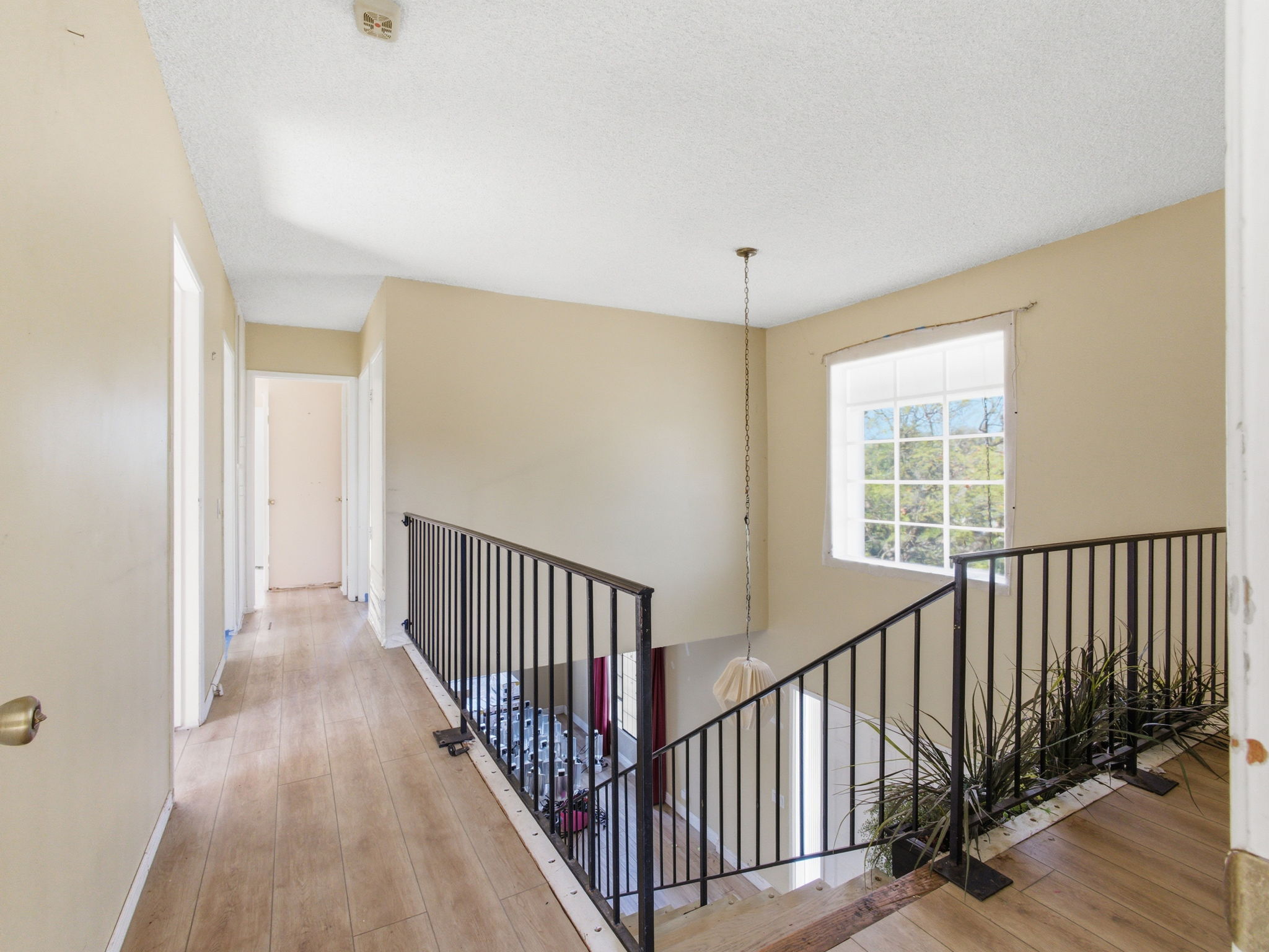  349 Somerset Cir - 物件實景