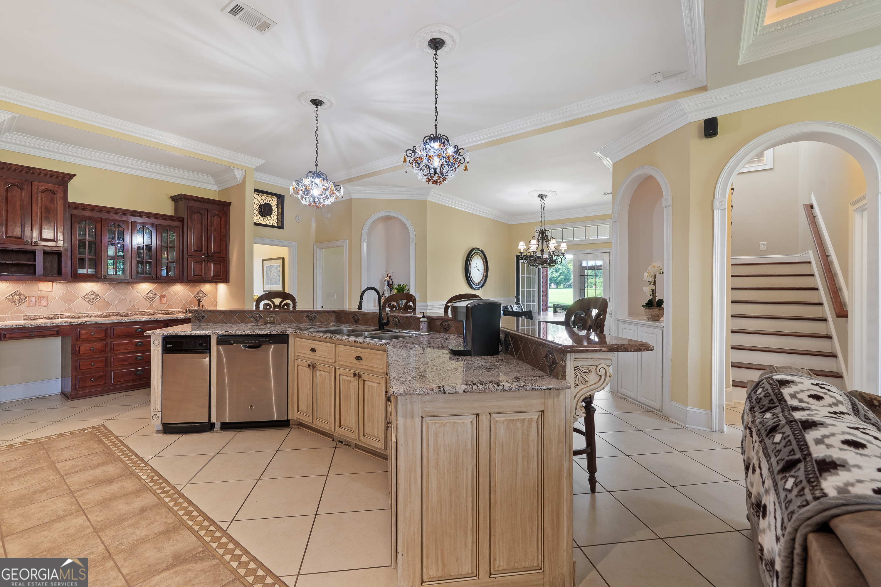 Macon, Georgia, 31220, United States, 5 Bedrooms Bedrooms, ,5 BathroomsBathrooms,Residential,For Sale,1850195