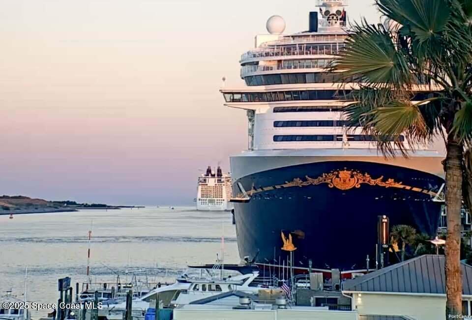 Cape Canaveral, Florida, 32920, United States, 3 Bedrooms Bedrooms, ,2 BathroomsBathrooms,Residential,For Sale,2001805