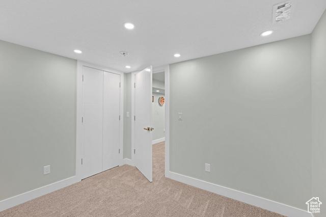 Murray, Utah, 84107, United States, 5 Bedrooms Bedrooms, ,3 BathroomsBathrooms,Residential,For Sale,1943012