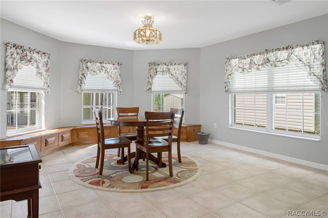 Dunnellon, Florida, 34431, United States, 4 Bedrooms Bedrooms, ,2 BathroomsBathrooms,Residential,For Sale,1920438