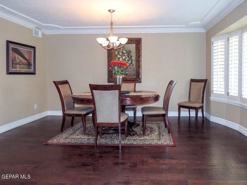 El Paso, Texas, 79935, United States, 4 Bedrooms Bedrooms, ,2 BathroomsBathrooms,Residential,For Sale,1923244