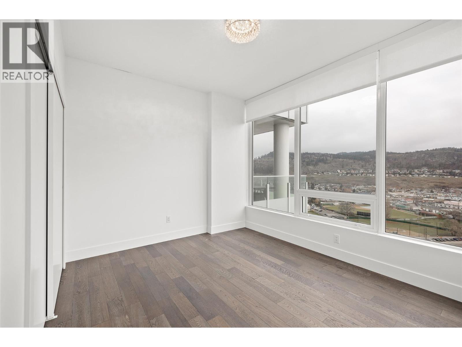 KELOWNA, British Columbia, V1Y 0J4, CA, 2 Bedrooms Bedrooms, ,2 BathroomsBathrooms,Residential,For Sale,1910840