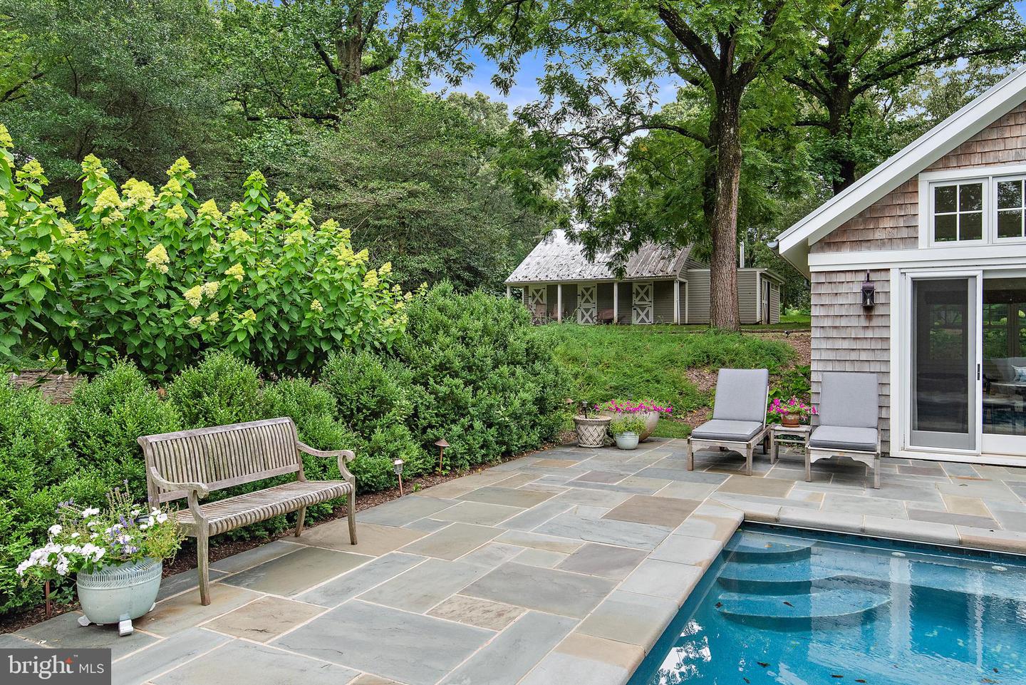 Annapolis, Maryland, 21403, United States, 5 Bedrooms Bedrooms, ,4 BathroomsBathrooms,Residential,For Sale,1895368