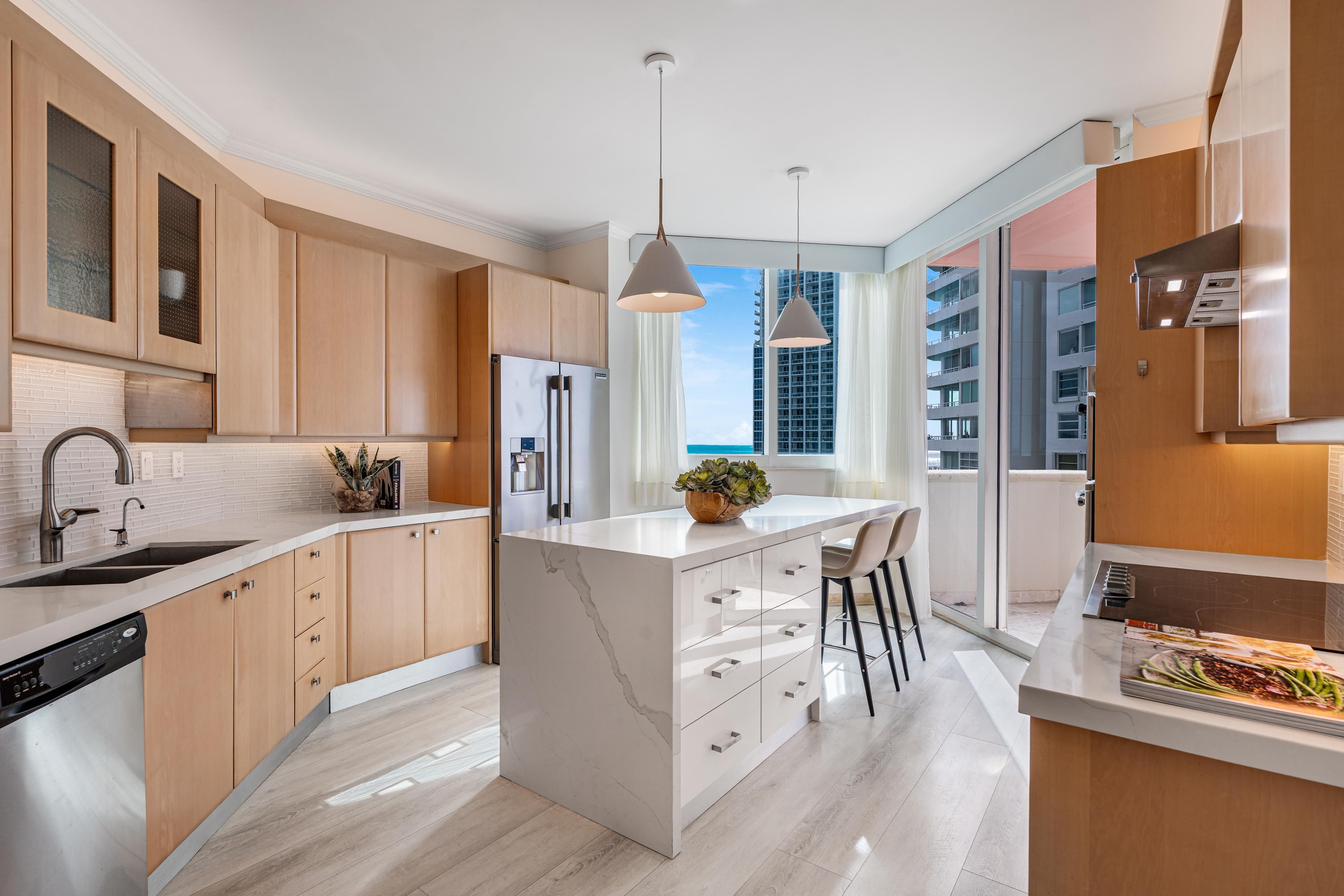  300 South Pointe Drive #1001, Miami Beach, FL 33139 - 物件實景