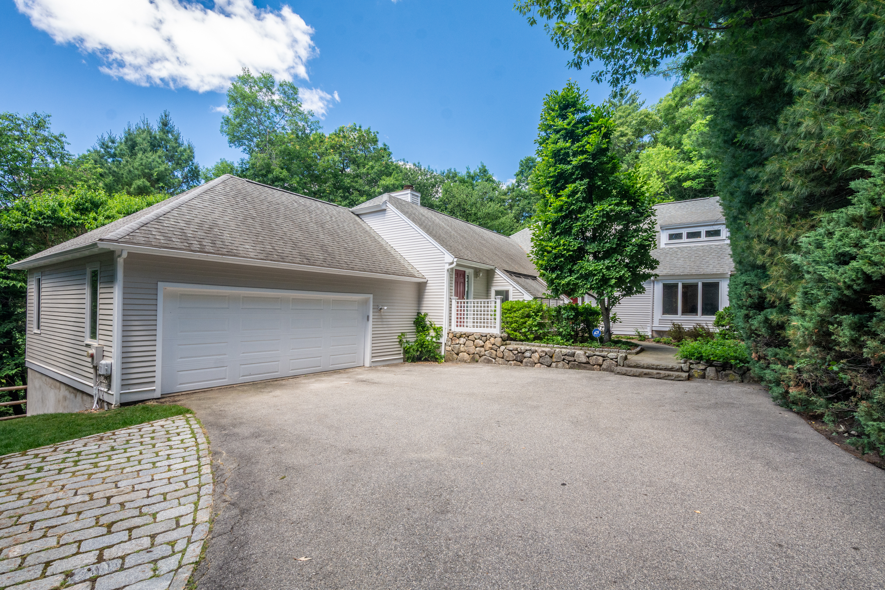  15 Fieldstone Drive, Winchester, MA 01890 - 物件實景