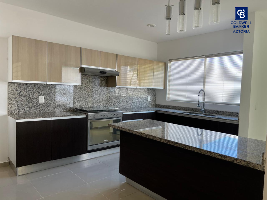 Centro, Tabasco, 86275, Mexico, 3 Bedrooms Bedrooms, ,4 BathroomsBathrooms,Residential,For Sale,1746855