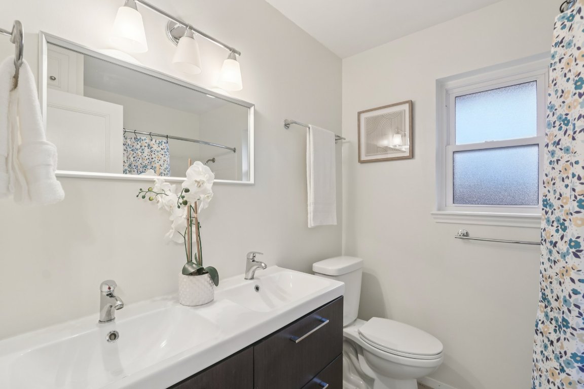 Austin, Texas, 78748, United States, 3 Bedrooms Bedrooms, ,2 BathroomsBathrooms,Residential,For Sale,2003367