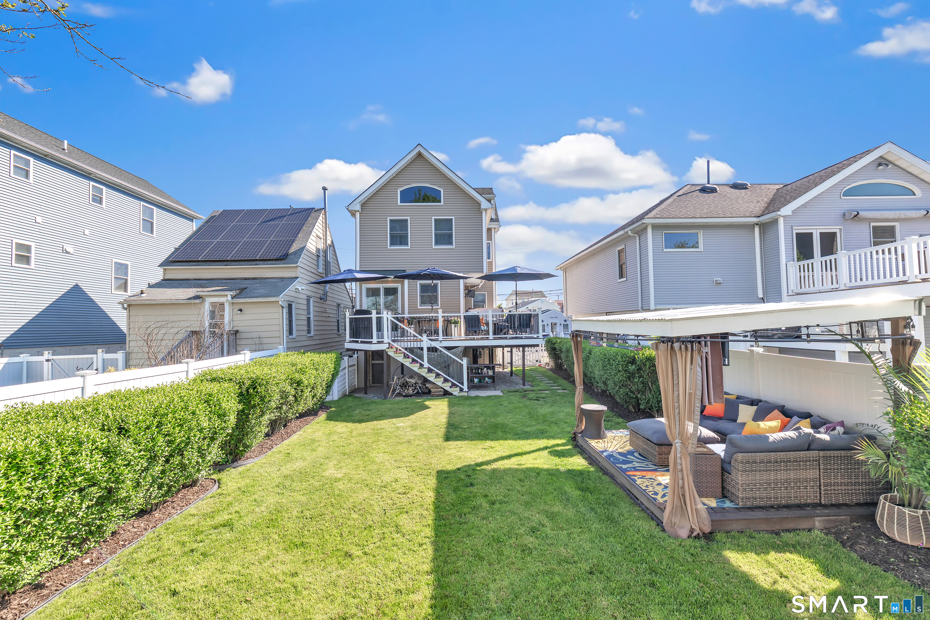 Milford, Connecticut, 06460, United States, 4 Bedrooms Bedrooms, ,2 BathroomsBathrooms,Residential,For Sale,2048246