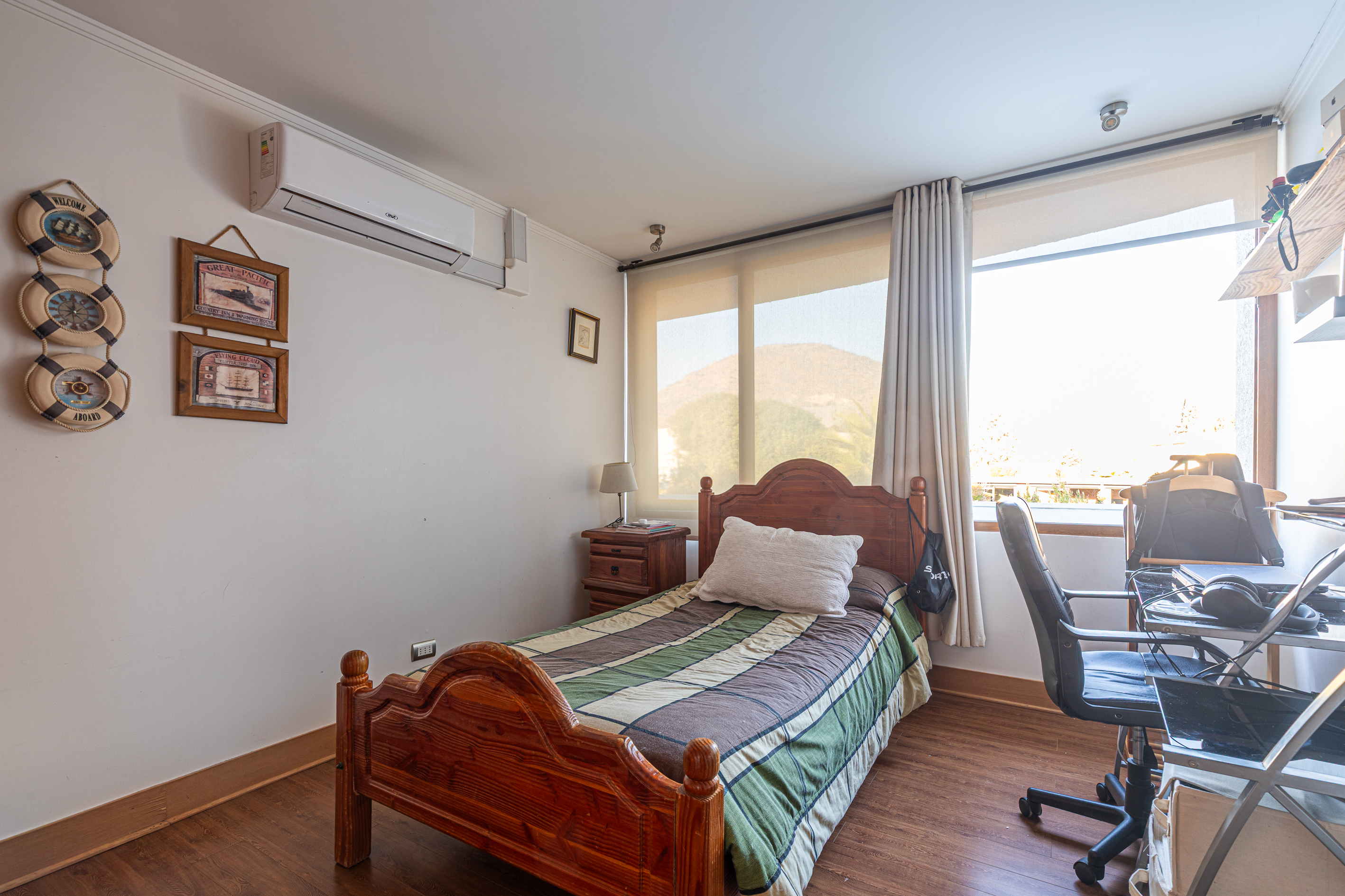  4-Bedroom Home in a Well-Established Gated Community - 物件實景