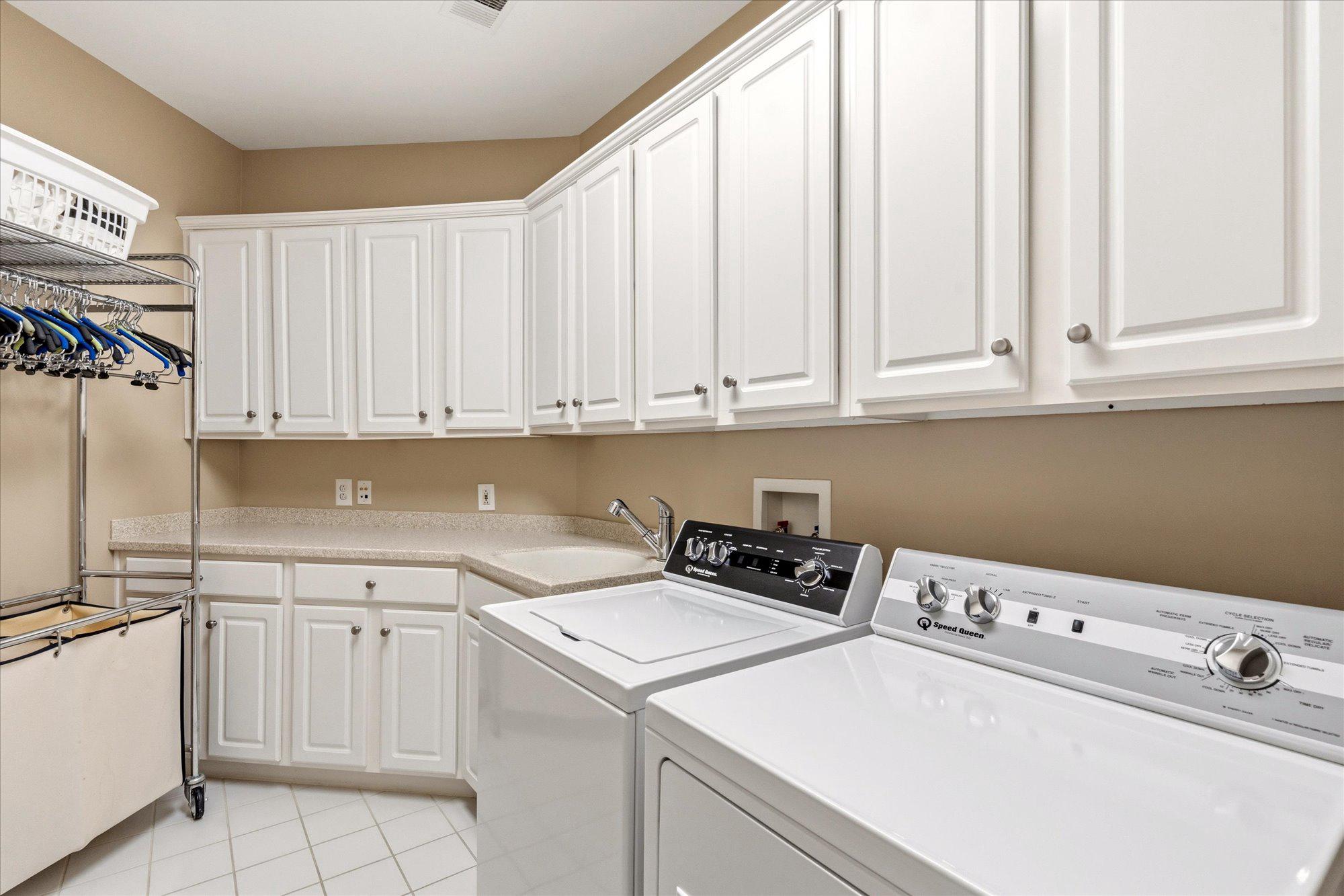  6704 Honesty Drive, Bethesda, MD, 20817 - 物件實景